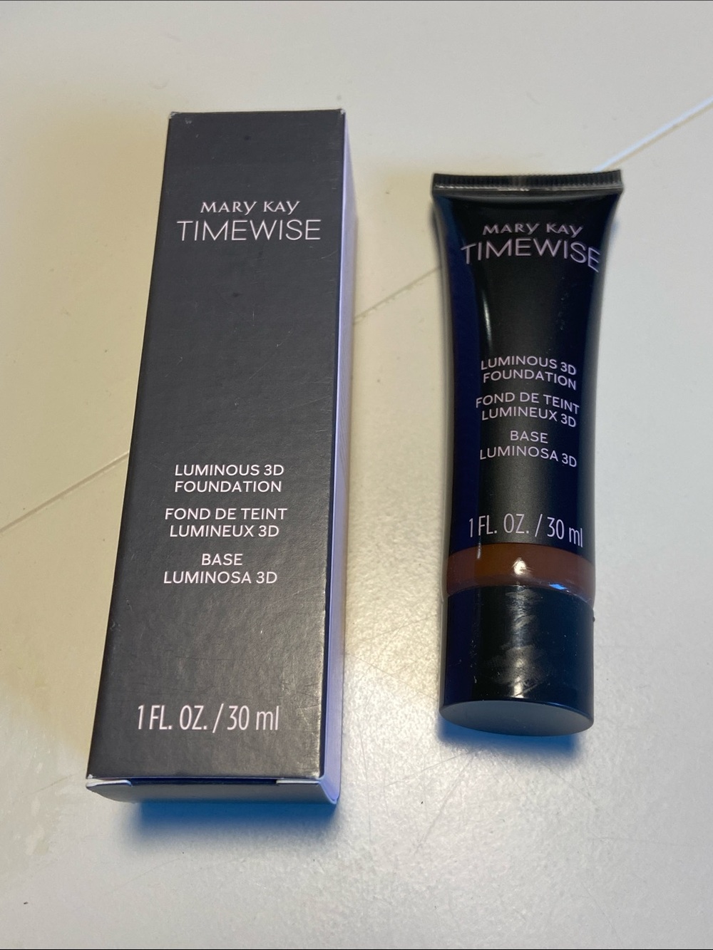 Mary Kay NEW IN BOX Timewise Matte 3D Foundation Bronze C 170 1 FL Oz 30ml